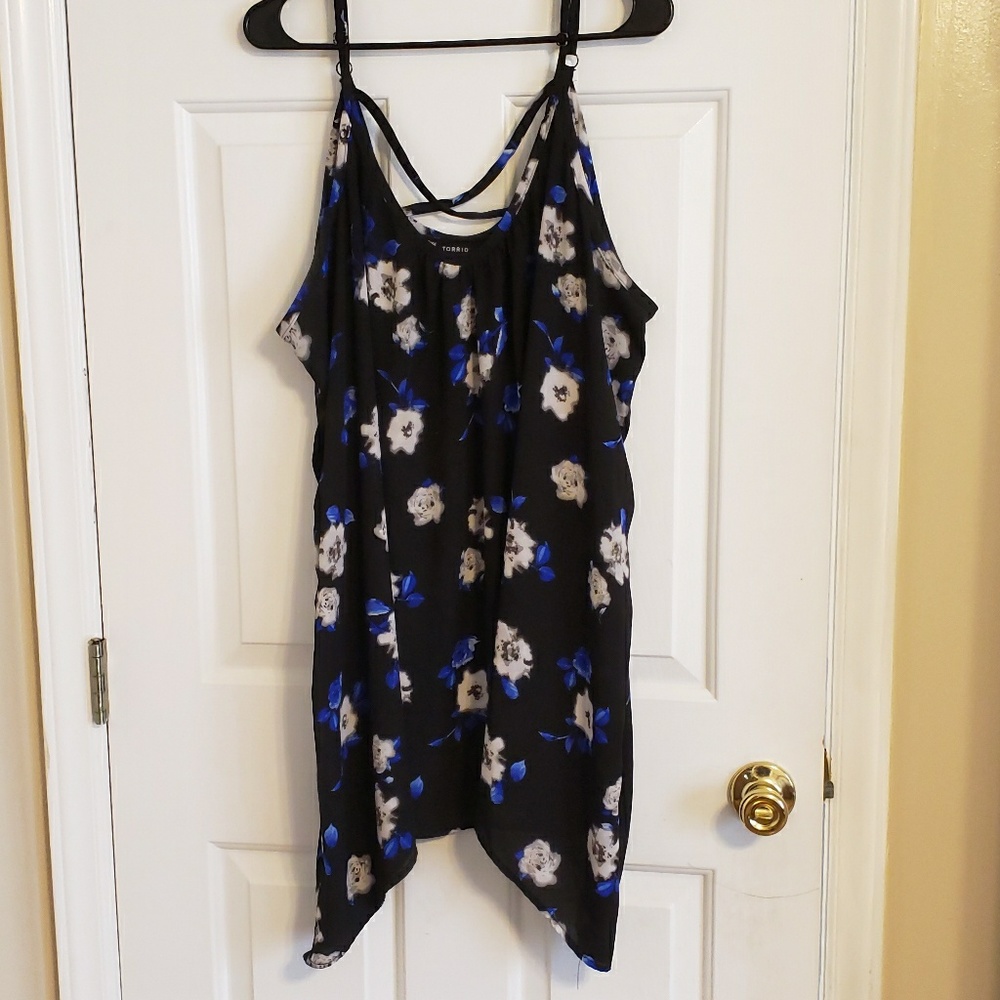 Torrid Asymmetrical tunic